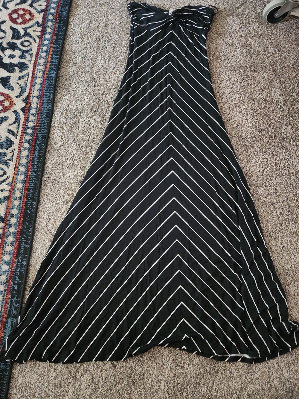 Black & White Chevron Maxi Dress- Women